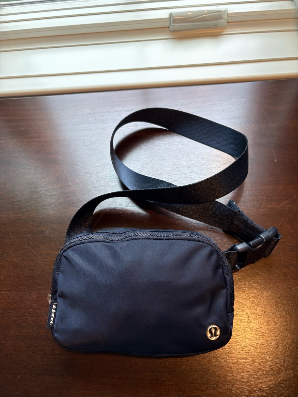 lululemon athletica Navy Waist/Crossbody Belt Bag 1L